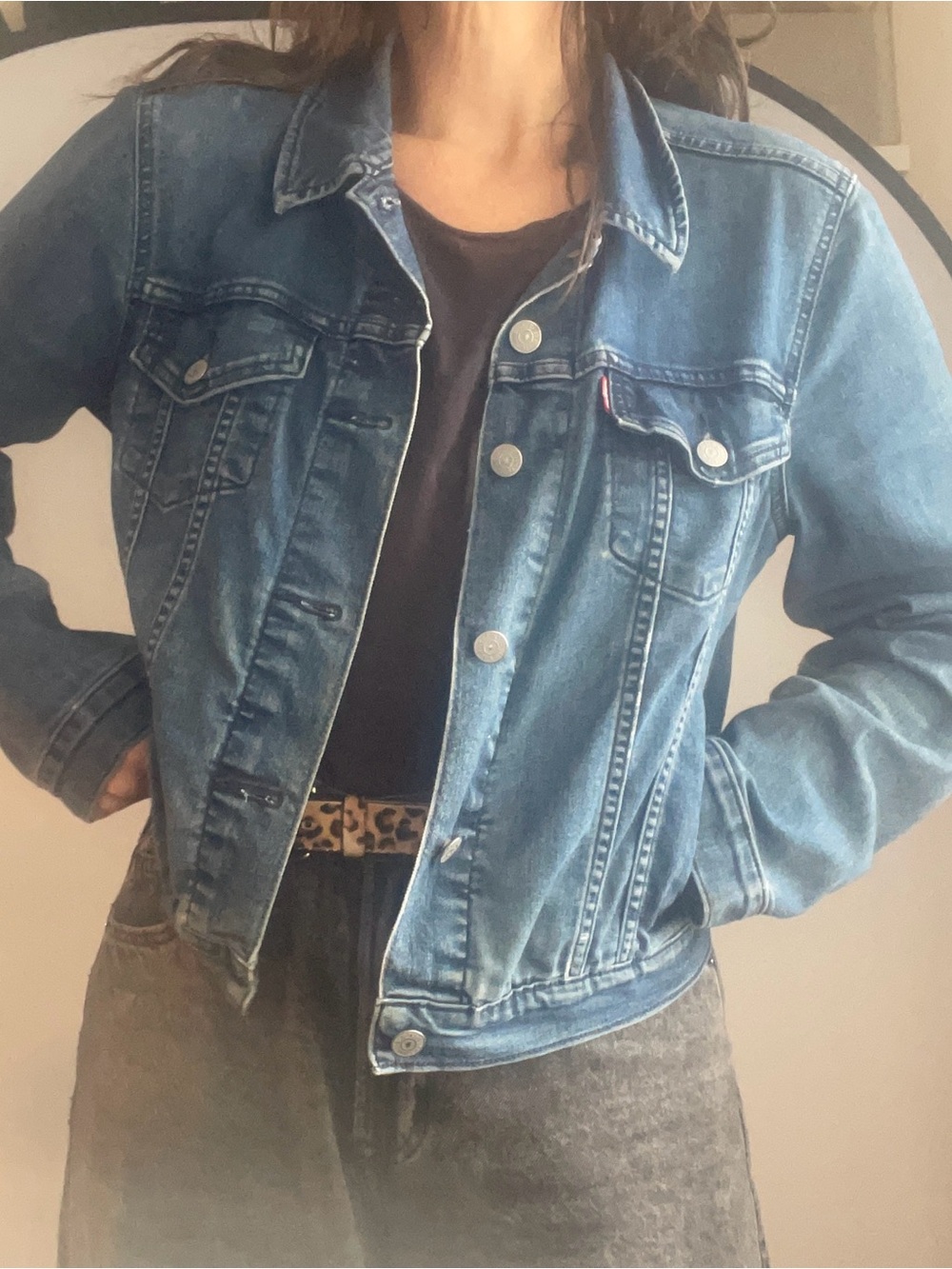 Levi’s Distressed Trucker Jacket Boxy Tencel L